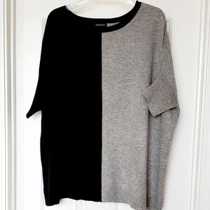 Colorblock Crew Neck Sweater - Black and Gray